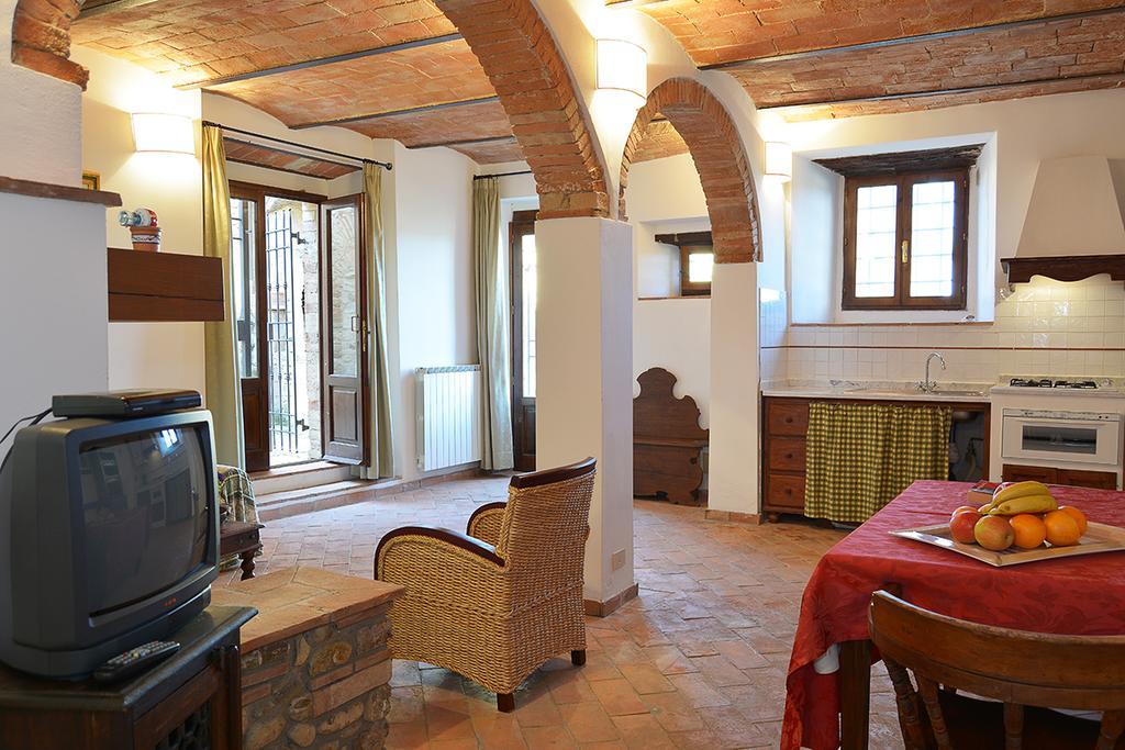 Agriturismo Torraiolo バルベリーノ・ヴァル・デルサ エクステリア 写真